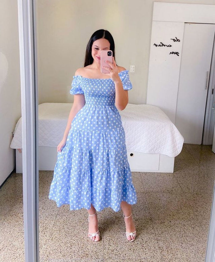 Damen Midi-Kleid mit schulterfreiem Design und verspieltem Schmetterlingsmuster W&W Mode