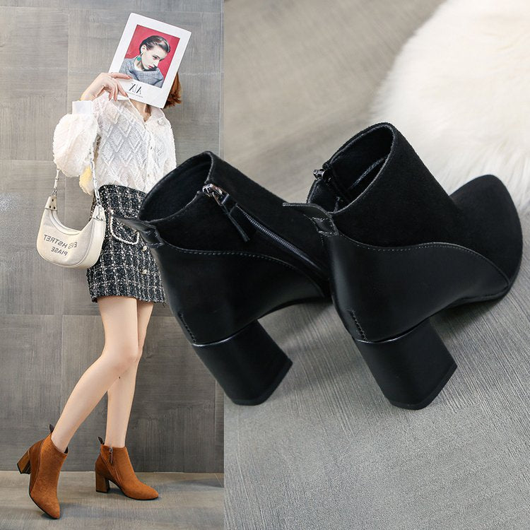 Damen modische und elegante Ankle-Boots mit trendigem Blockabsatz W&W Mode