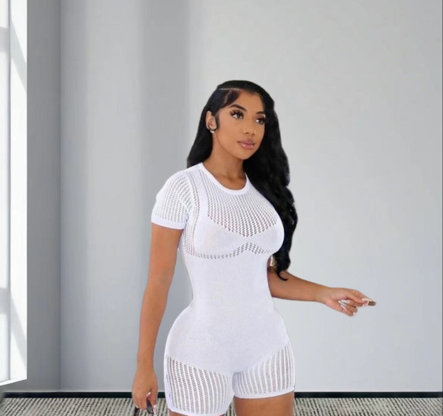 Damen Strickoverall mit dekorativem Muster und kurzen Ärmeln WW