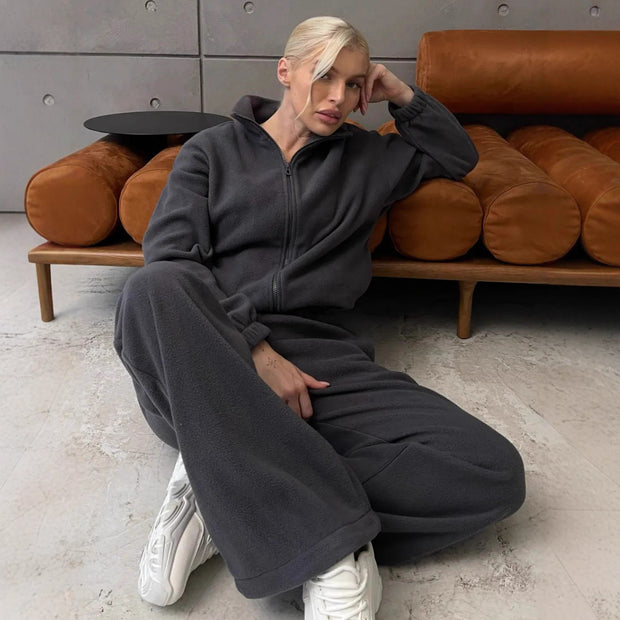 Damen bequemer Fleece-Jogginganzug mit hochschließendem Reißverschluss und weitem Schnitt WW