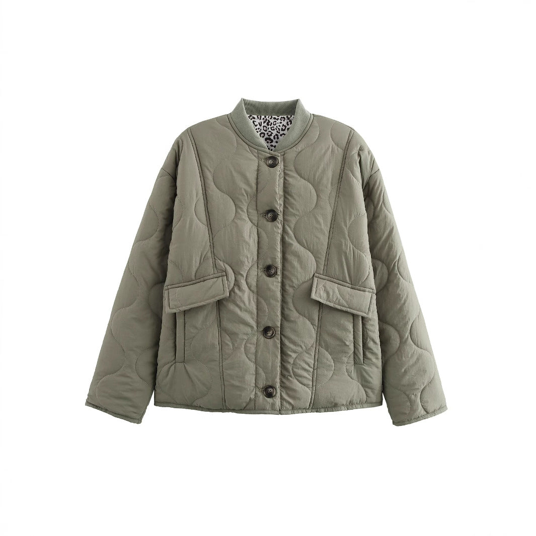 Damen Steppjacke im eleganten Design mit praktischem Knopfverschluss und seitlichen Taschen W&W Mode