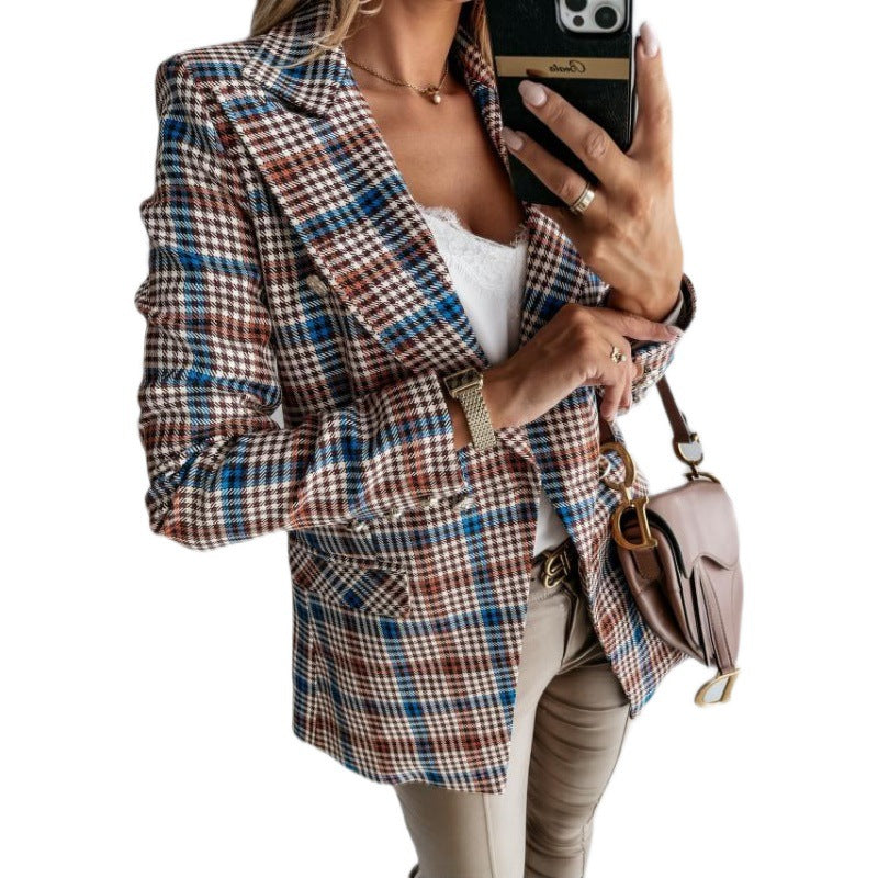 Damen stylische Blazerjacke mit doppelter Knopfleiste und eleganten Silberdetails WW