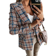 Damen stylische Blazerjacke mit doppelter Knopfleiste und eleganten Silberdetails WW