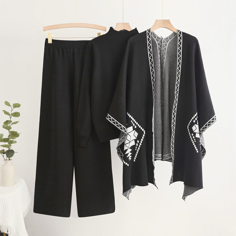 Damen Strick-Loungewear-Set mit außergewöhnlichem Poncho-Stil WW