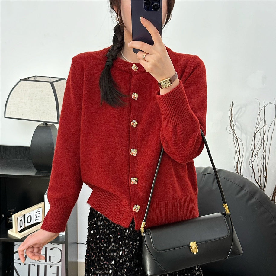 Damen Strickjacke mit bunten Knopfdetails und eleganter Passform WW