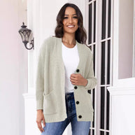 Damen Strickjacke mit großen Taschen und klassischem Knopfverschluss WW