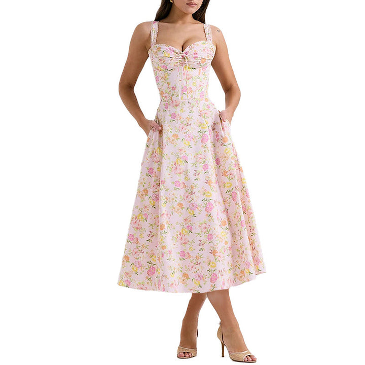 Damen Maxikleid mit floralem Design und raffiniertem Oberteil W&W Mode