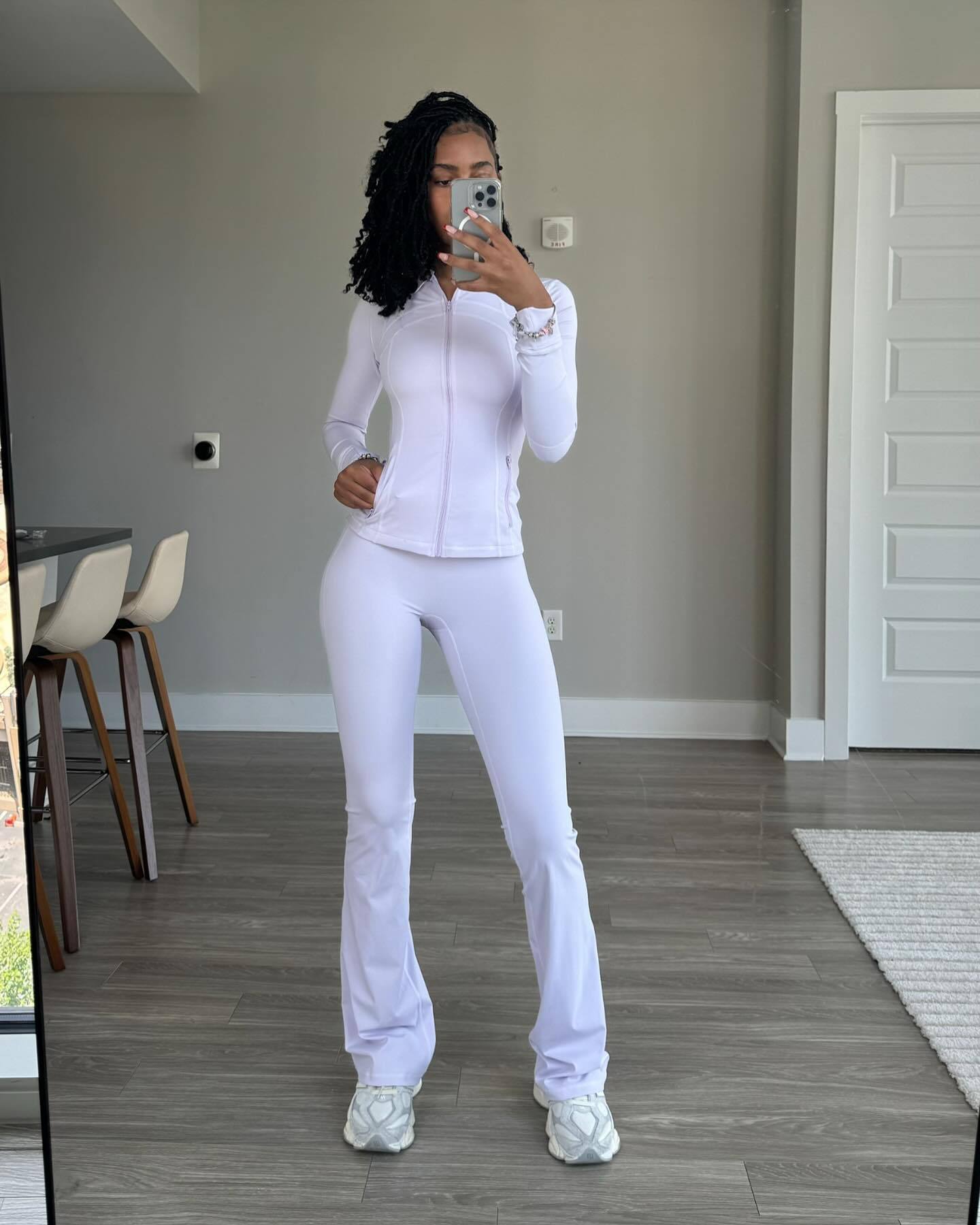 Damen Sportliches Freizeit-Loungewear-Set mit enganliegendem Langarmoberteil und hoher Taille WW