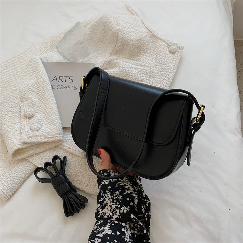WW | Elegante handgefertigte Lederhandtasche