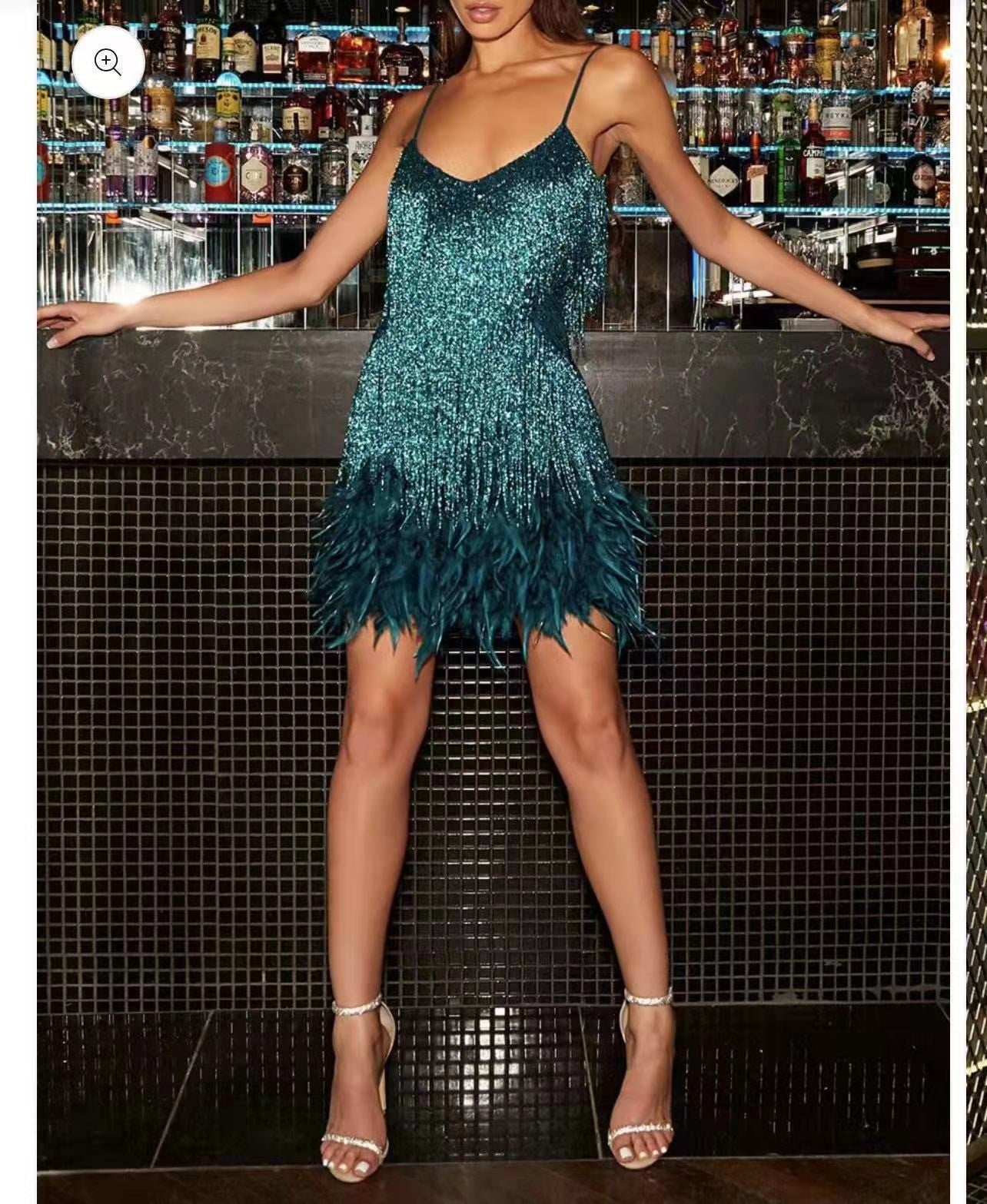 Damen Glitzerndes Kurzkleid mit Federn und funkelnden Pailletten WW