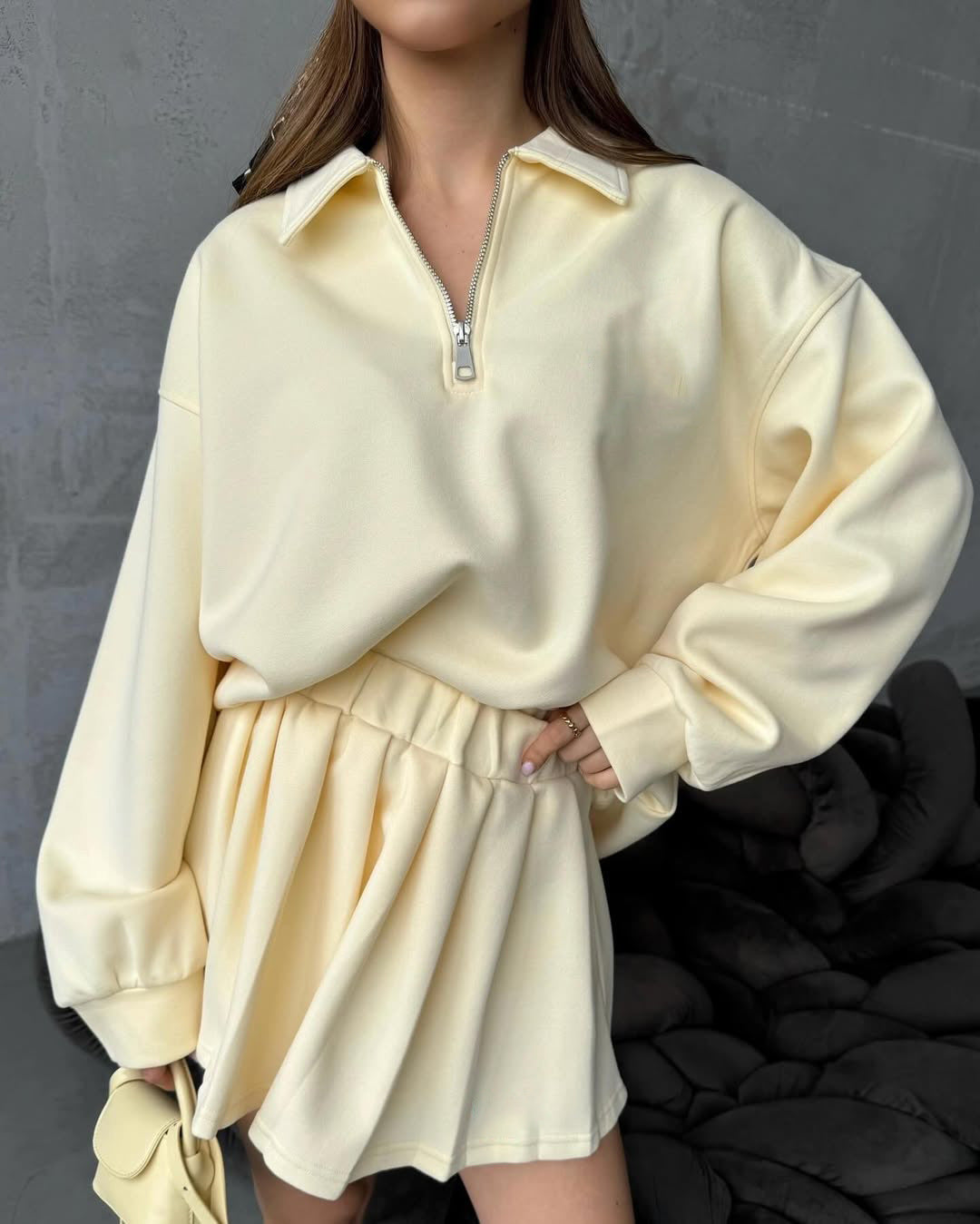 Damen sportlicher Pullover mit Reißverschluss WW