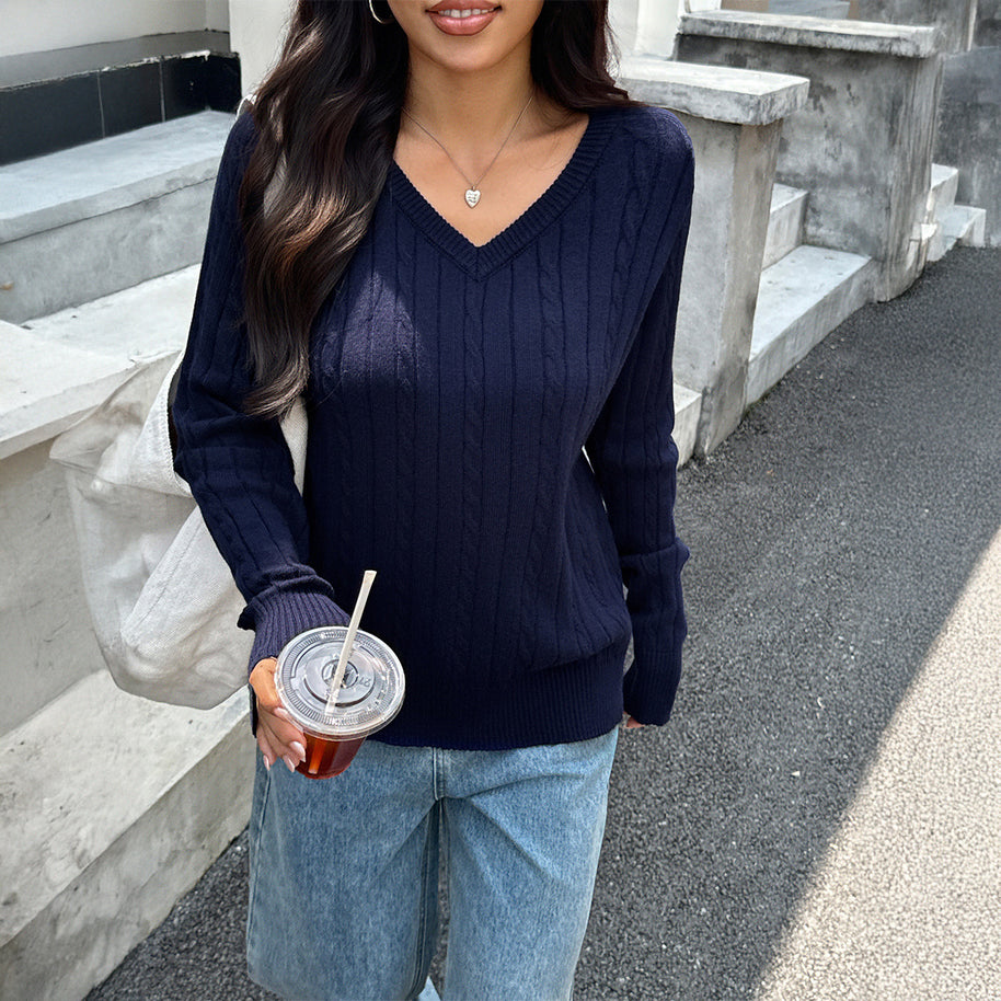 Damen Strickpullover mit V-Ausschnitt und feinem Zopfmuster WW