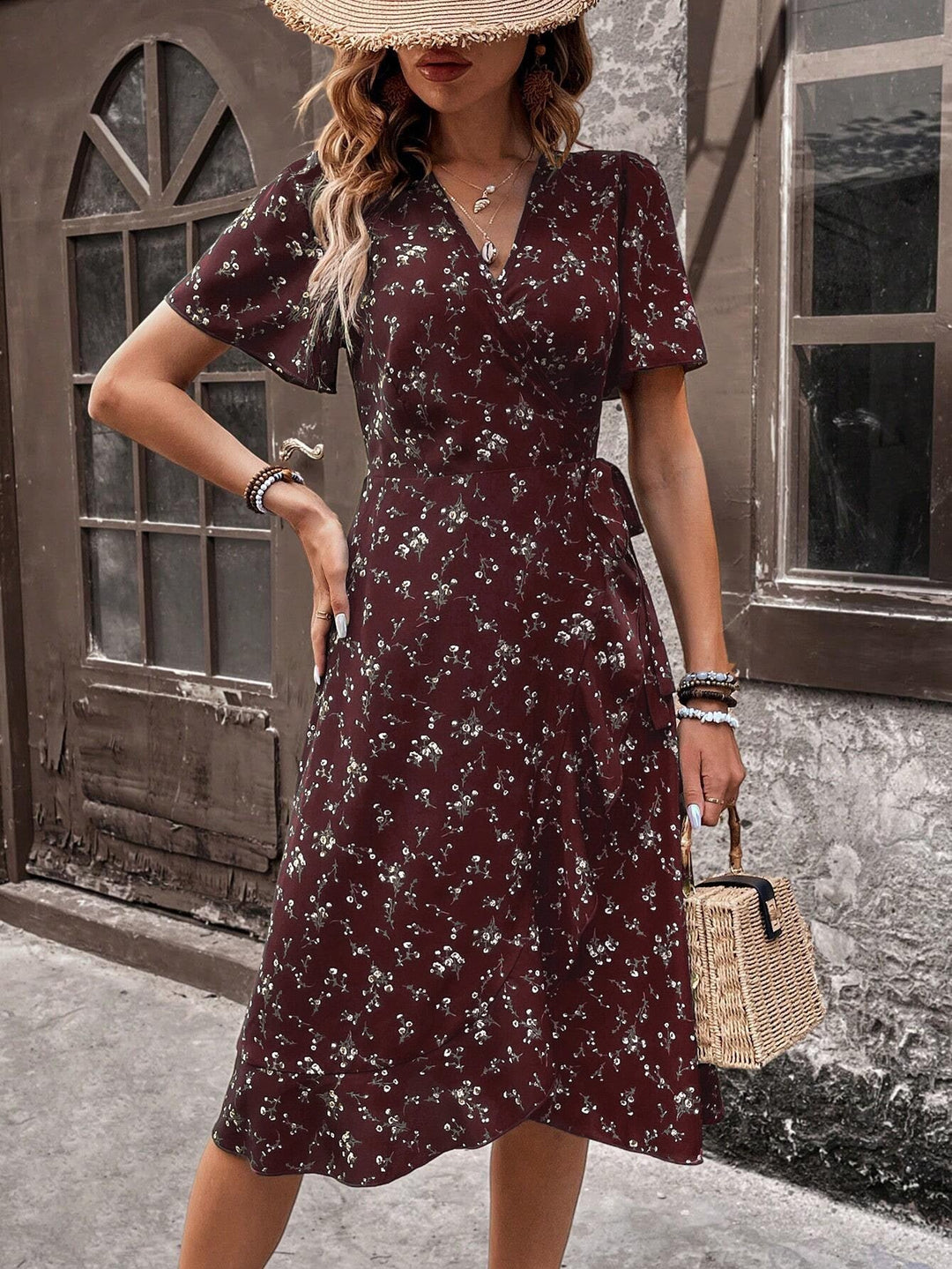 Damen Wickelkleid mit floralem Design W&W Mode