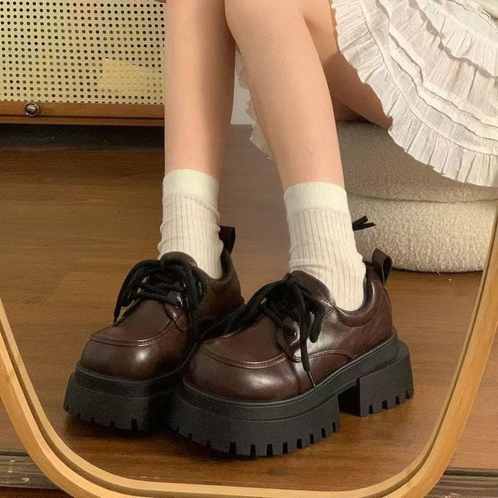 Damen Chunky Schnürschuhe mit rutschfester Sohle und modischem Design W&W Mode