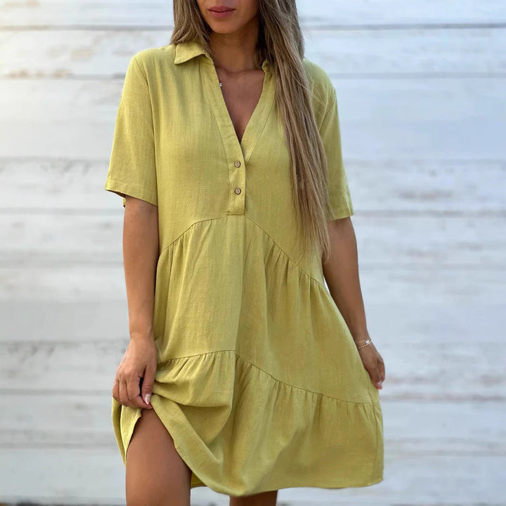Damen lockeres Hemdkleid mit Knopfdetails und fließendem Saum W&W Mode