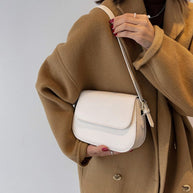 WW | Elegante handgefertigte Lederhandtasche