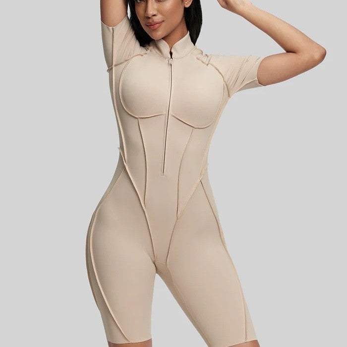 Damen sportlicher Einteiler mit Reißverschluss und kurzen Ärmeln WW