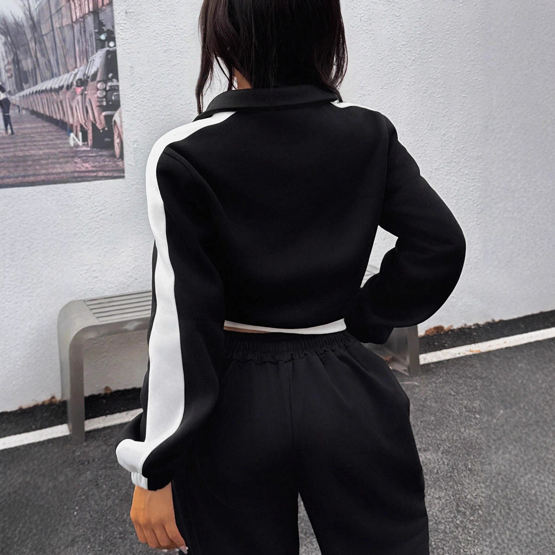 Damen Sportlicher Cropped-Hoodie und lässige Jogginghose Set WW