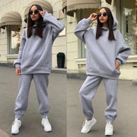 Damen Sportliches Hoodie- und Jogginghosen-Set im lässigen Design mit Kapuze WW