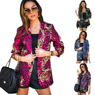Damen Eleganter Blazer mit glänzendem Leoparden-Design und goldenen Akzenten WW
