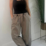 Damen lässige Bundfaltenhose aus atmungsaktivem Material WW