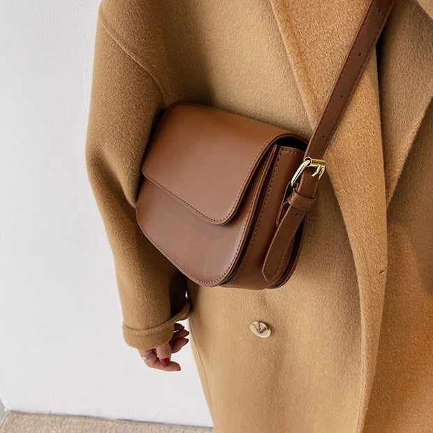 WW | Elegante handgefertigte Lederhandtasche