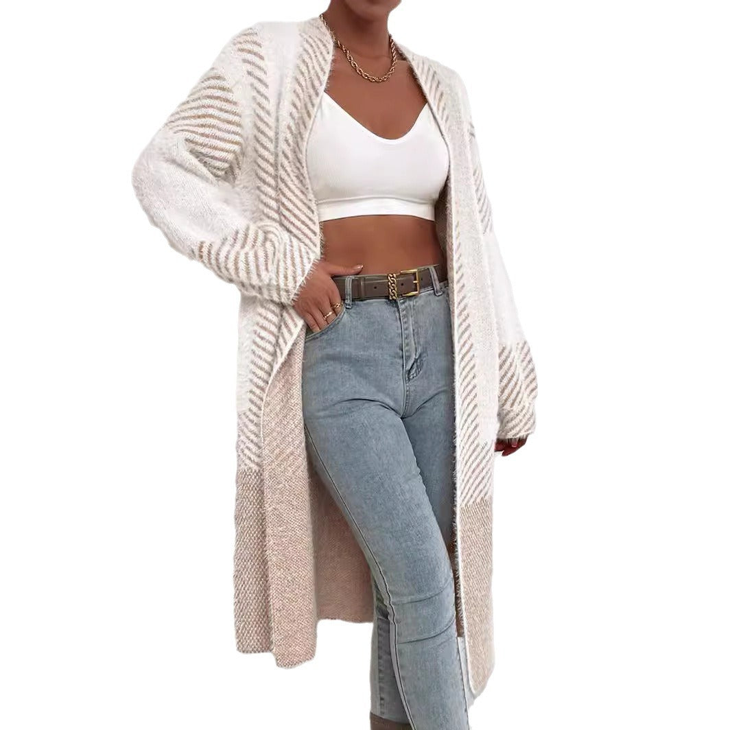 Damen Strickjacke mit geometrischem Muster WW