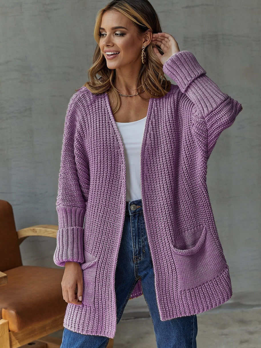 Damen Strickjacke mit tiefem V-Ausschnitt und praktischen Taschen WW