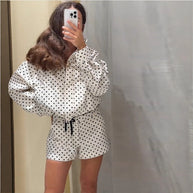Damen Polka-Dot Blusen- und Shorts-Set mit oversized Schnitt und hochgeschlossenem Kragen WW