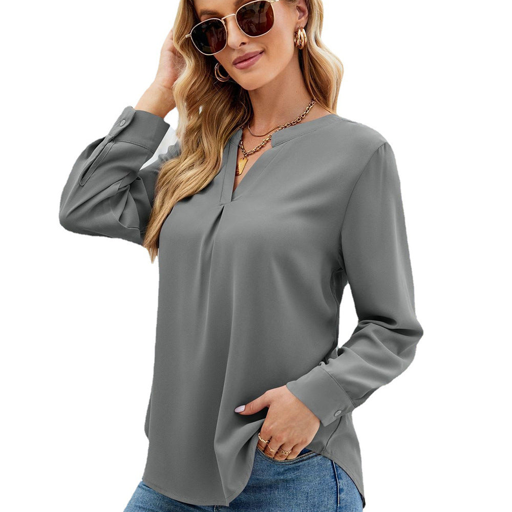 Damen Bluse mit femininer V-Ausschnittgestaltung und elegantem Schnitt WW