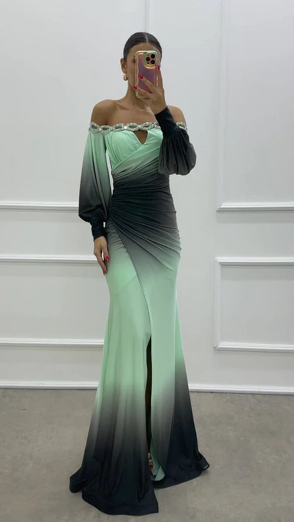 WW | Partykleid mit Camisole und positioniertem Schlitz in großer A-Linie