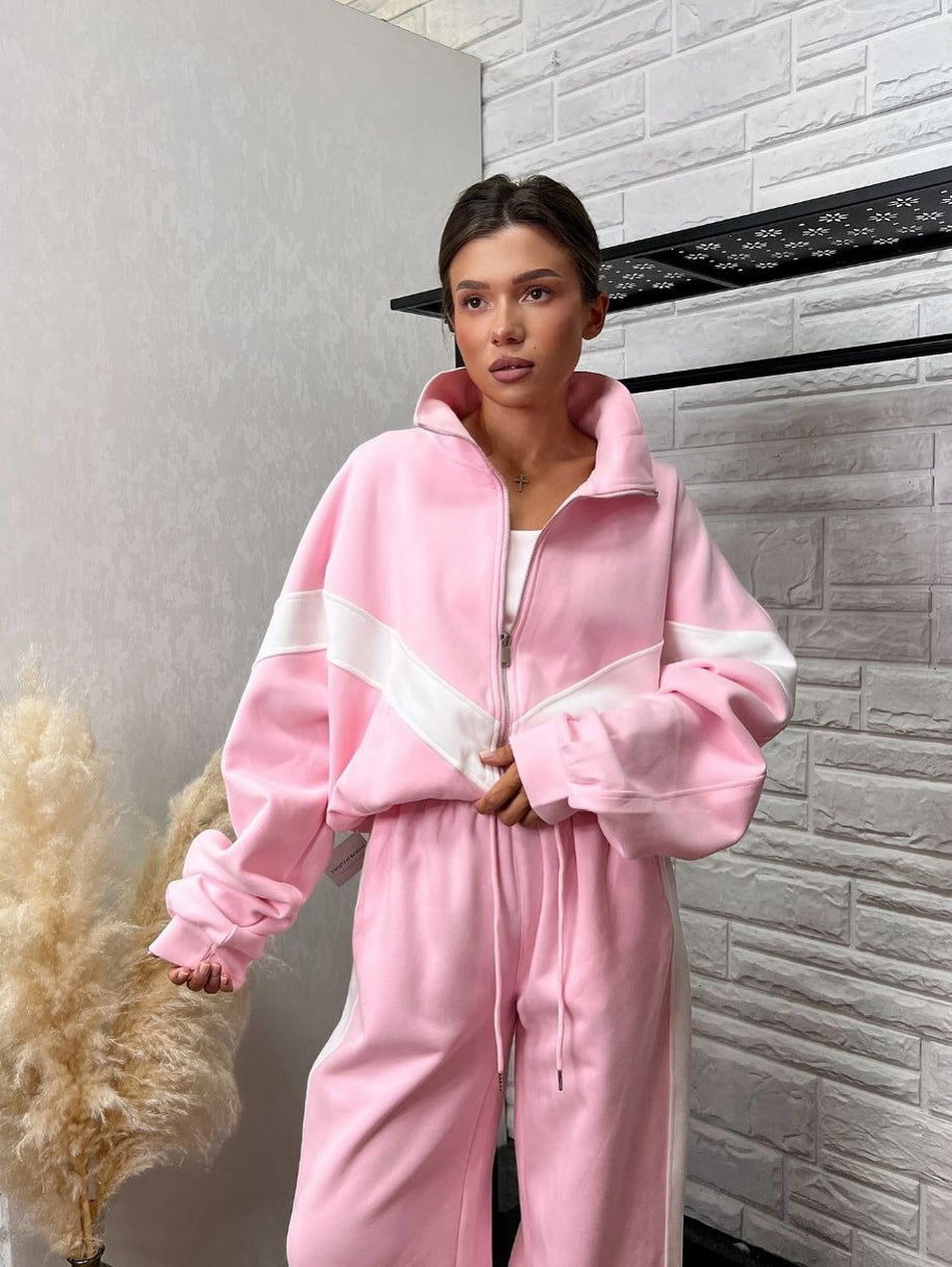 Damen Sportanzug mit kontrastierenden Einsätzen WW