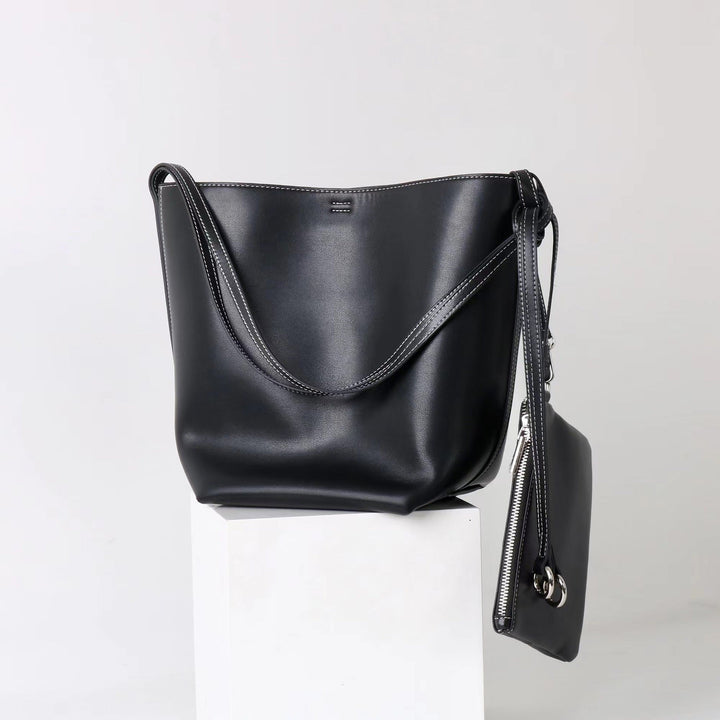 W&W Mode | Stilvolle Robuste Braune Geprägte Brusttasche