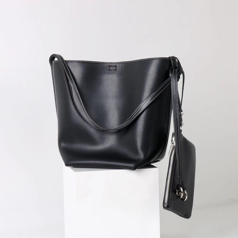 WW | Stilvolle Robuste Braune Geprägte Brusttasche