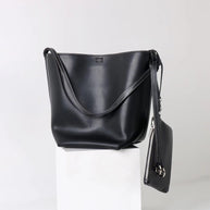 WW | Stilvolle Robuste Braune Geprägte Brusttasche