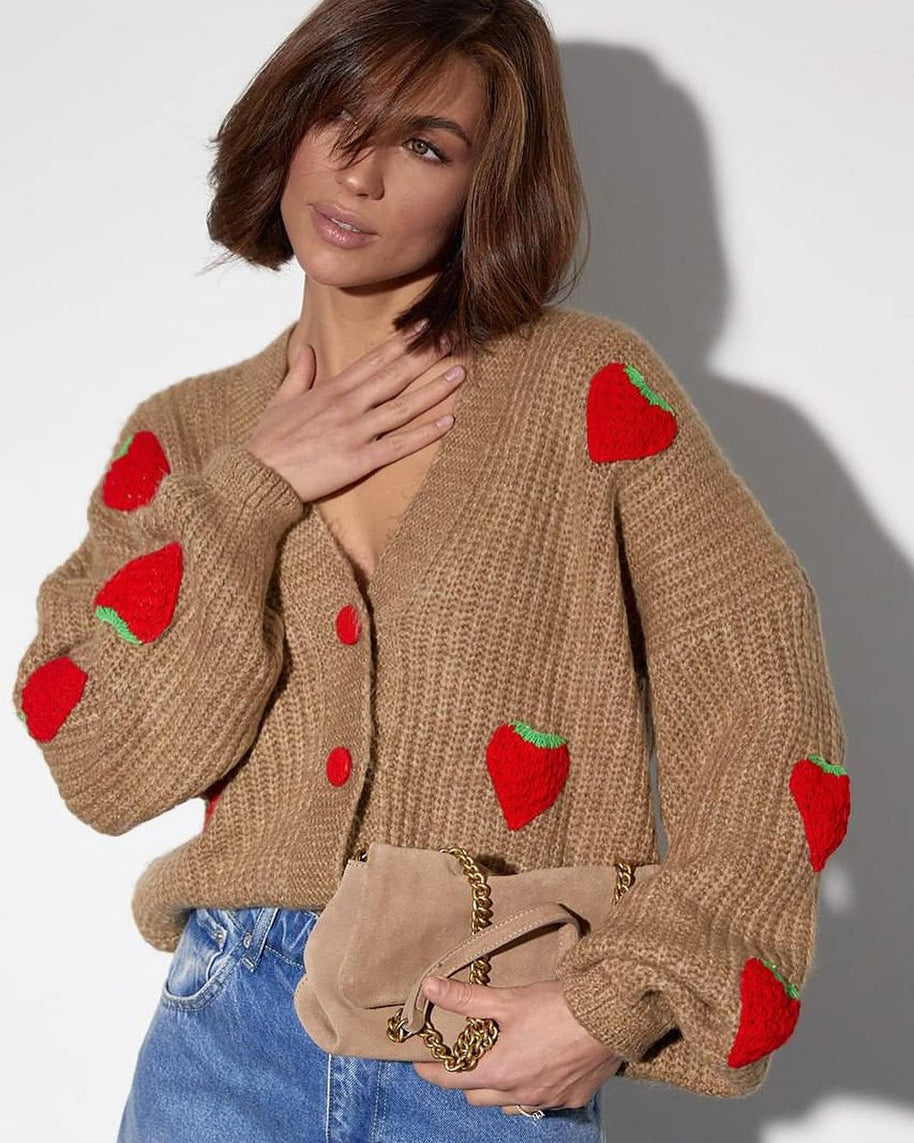 Damen Strickjacke mit fruchtigem Applikationsdesign WW