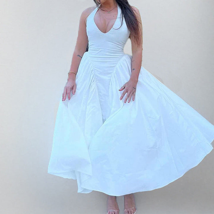 Damen Abendkleid mit tiefem V-Ausschnitt und voluminösem Rock W&W Mode