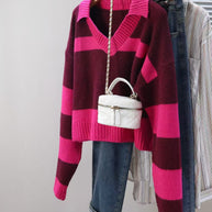 Damen Strickpullover mit tiefem V-Ausschnitt und gestreiftem Design WW