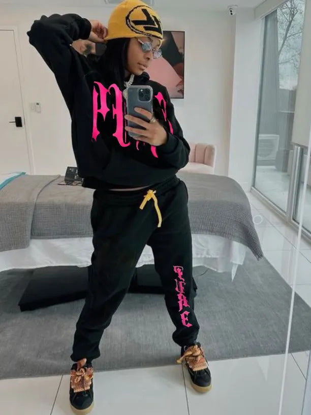 Damen Sportanzug mit modischen Akzenten und lässigem Schnitt WW