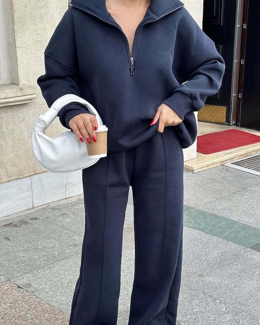 Damen bequemer Fleece-Athleisure-Anzug mit Stehkragen und Reißverschluss WW