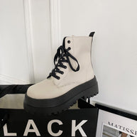 Damen Schnürstiefel mit robuster Plateausohle und elegantem Obermaterial W&W