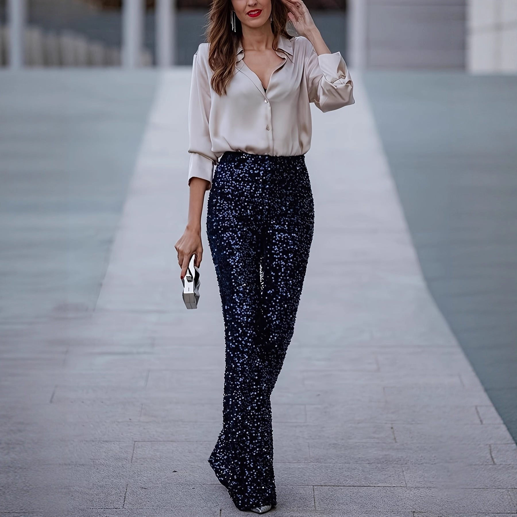 Damen elegante Seidenbluse mit minimalistischen Knopfdetails WW