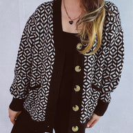Damen Strickjacke mit geometrischem Muster und Knopfdetails WW