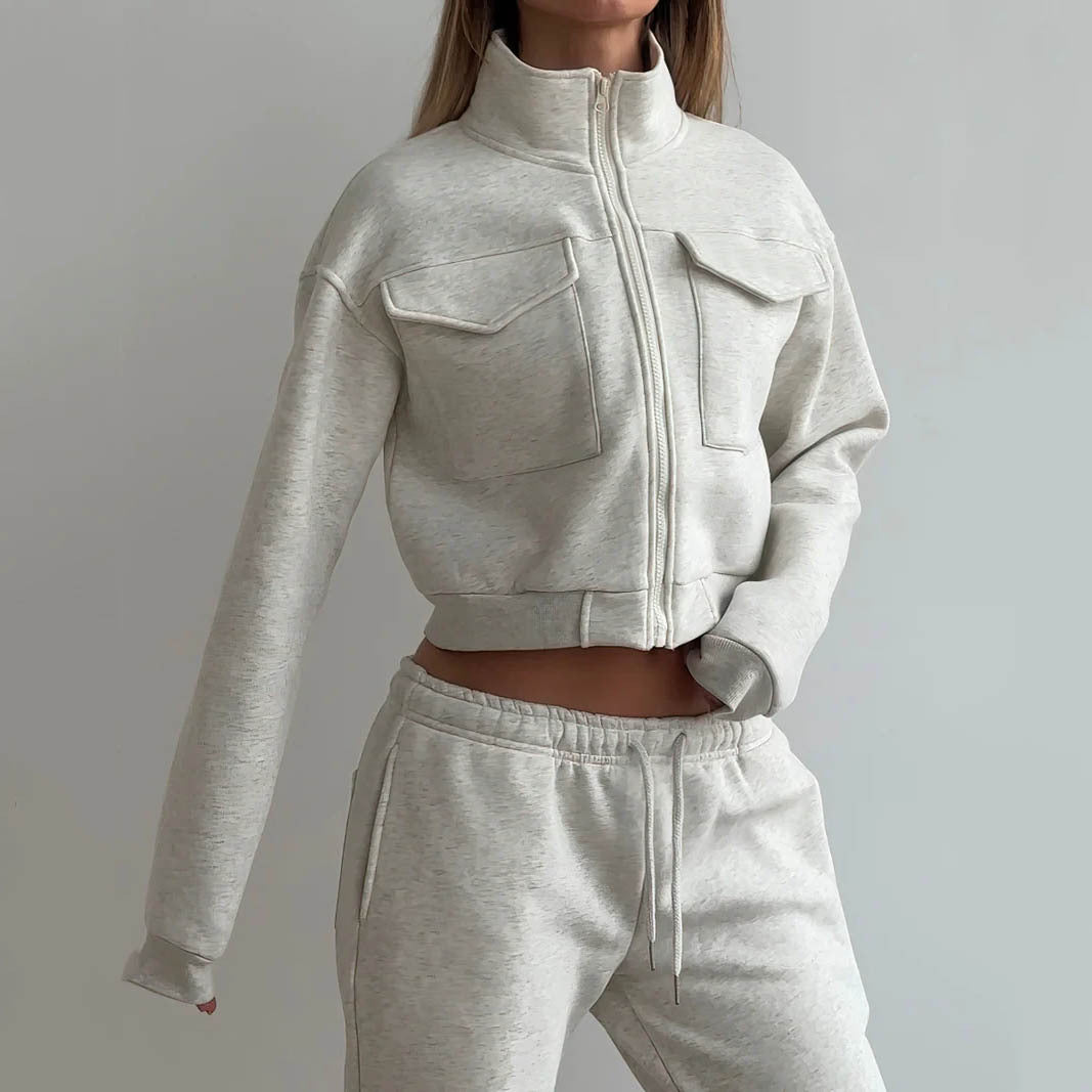 Damen sportliches Zweiteiler Set mit hohem Kragen und praktischen Taschen WW