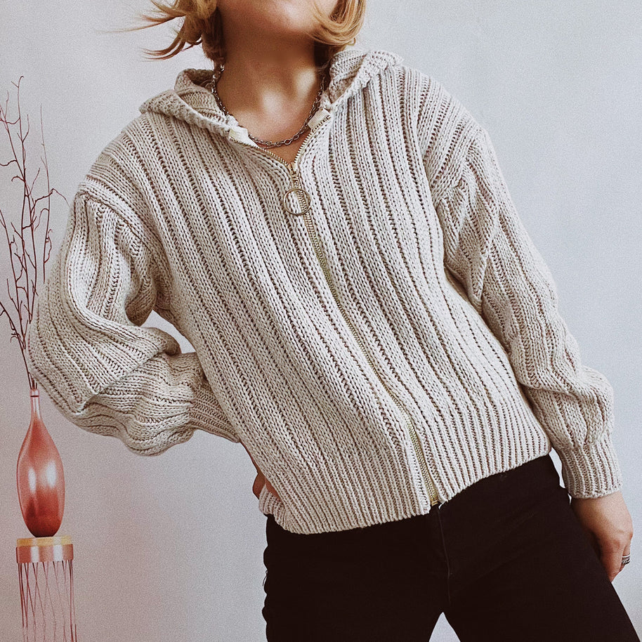 Damen Strickjacke mit auffälligem Reißverschluss und lässigem Schnitt WW