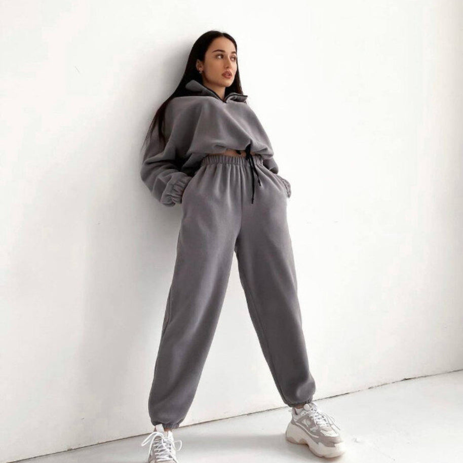Damen bequeme Fleece-Loungejacke mit verkürztem Reißverschluss und elastischem Bund WW