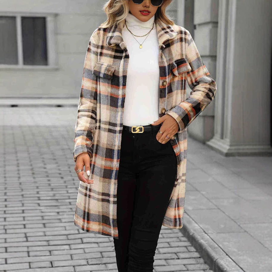 Damen Karierter Oversized-Wintermantel mit praktischen Taschen und Knopfdetail W&W