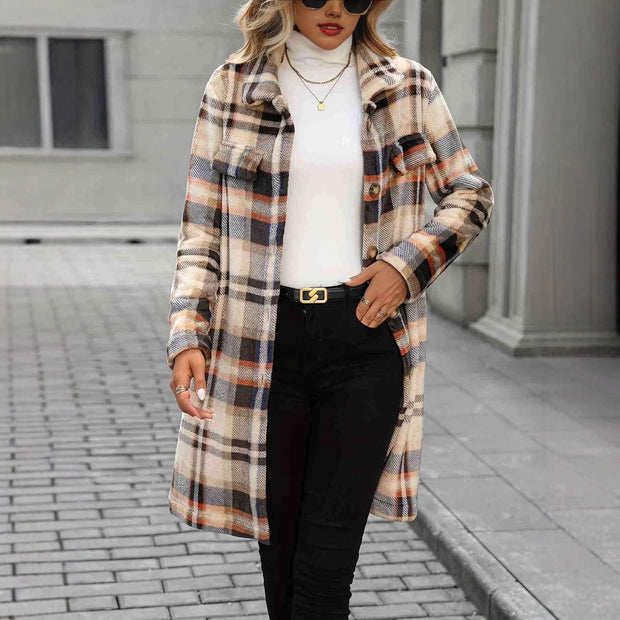 Damen Karierter Oversized-Wintermantel mit praktischen Taschen und Knopfdetail W&W