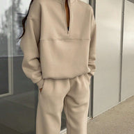 Damen entspannter Oversized Pullover mit halbem Reißverschluss und bequemen Bündchen WW