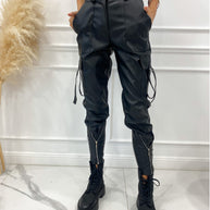 Damen wasserdichte Kunstleder-Cargo-Hose mit Reißverschlüssen und verstellbaren Bündchen WW